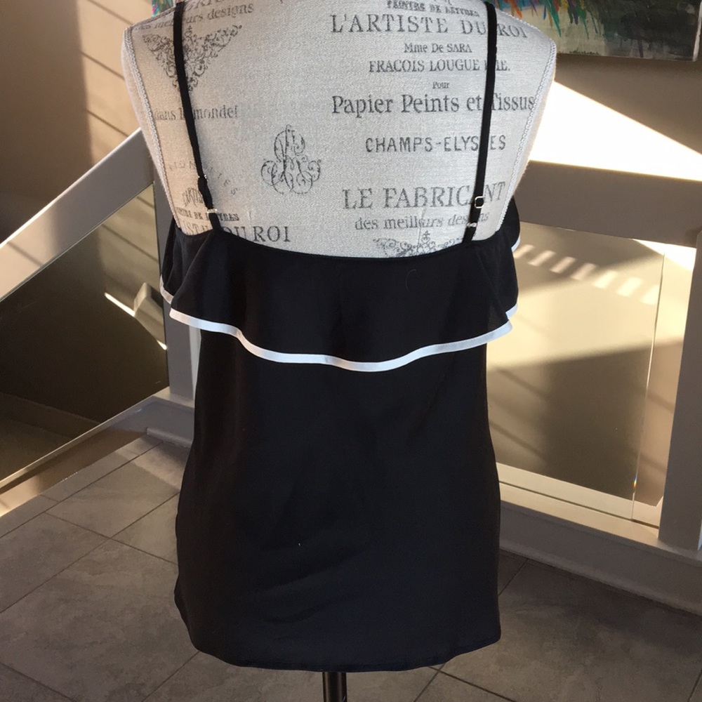 Ruffle Tank - Picture 3 of 3